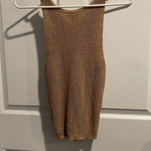 Tan knitted tank with detail in front - Picture 3 of 3